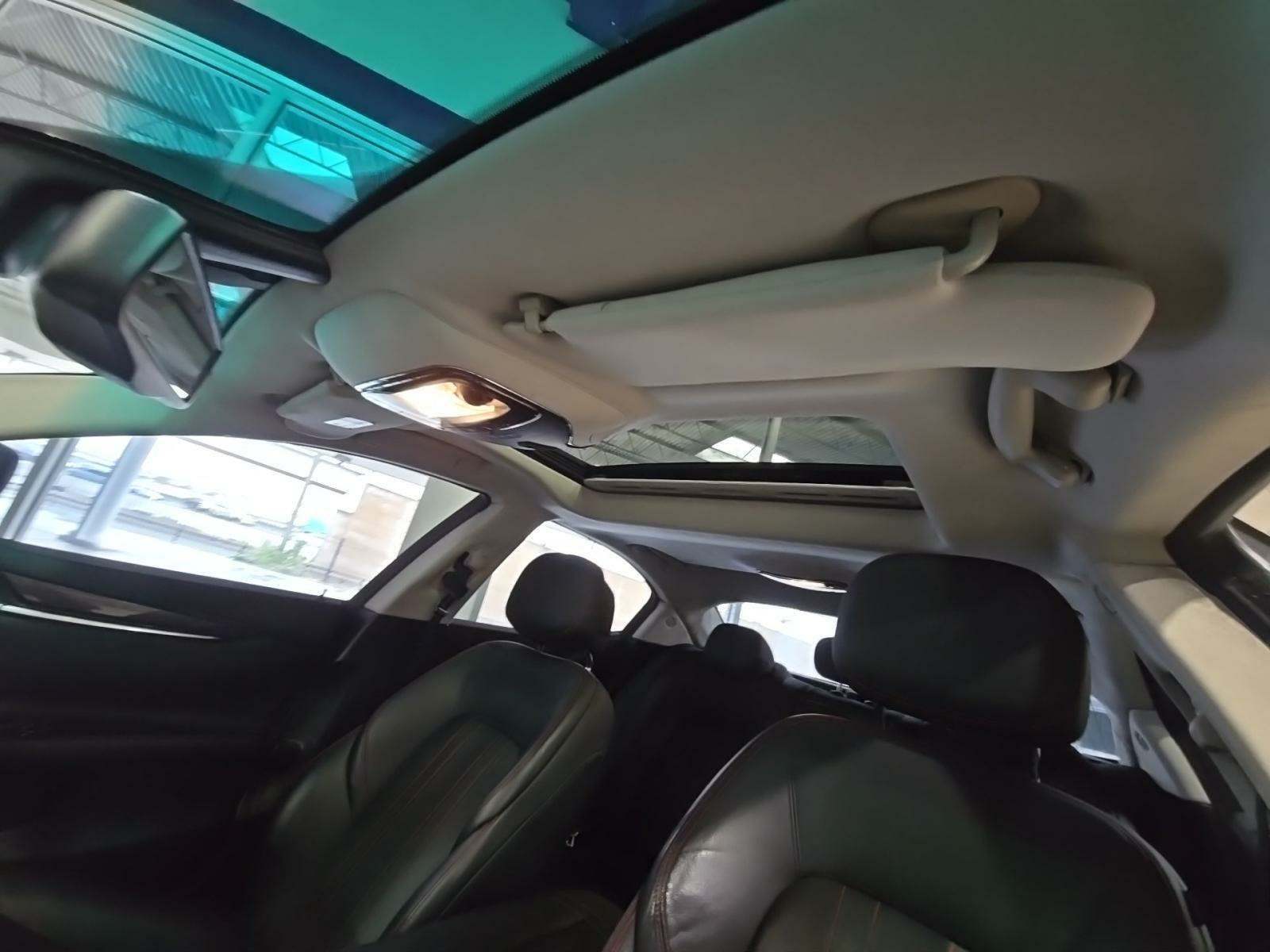 2016 Maserati Ghibli Base RWD