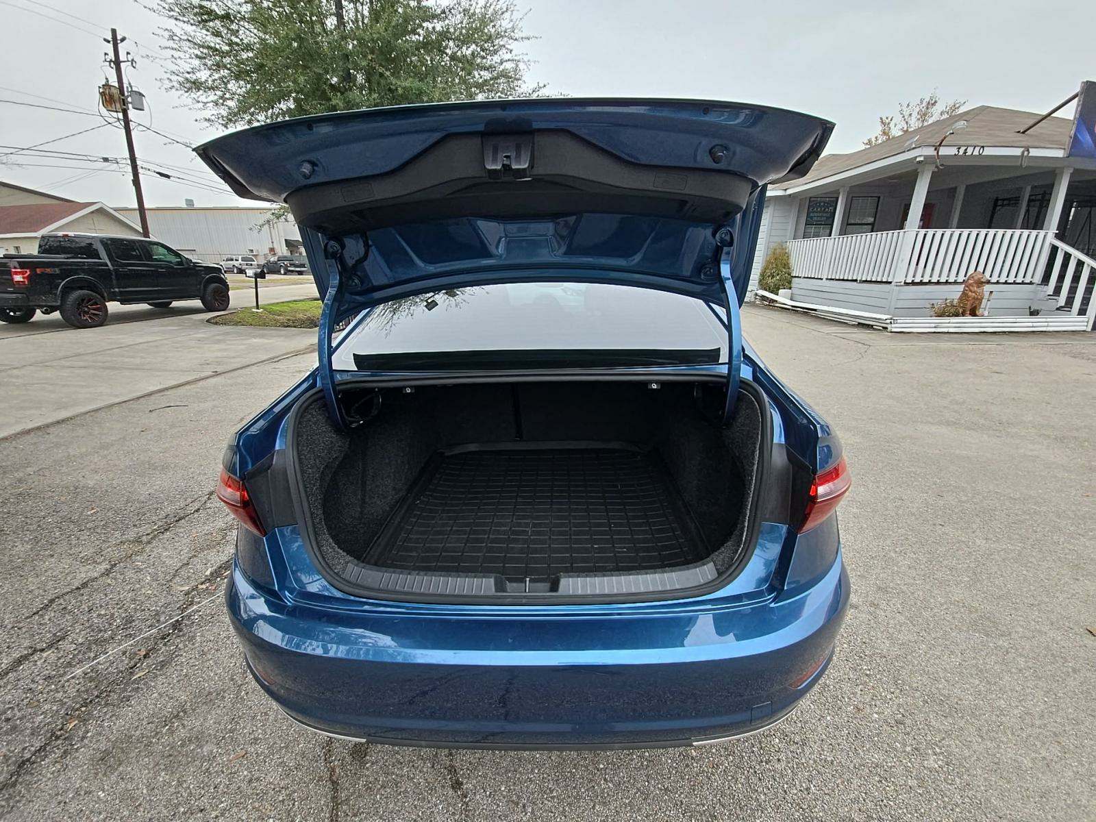 2020 Volkswagen Jetta 1.4T SEL Premium FWD