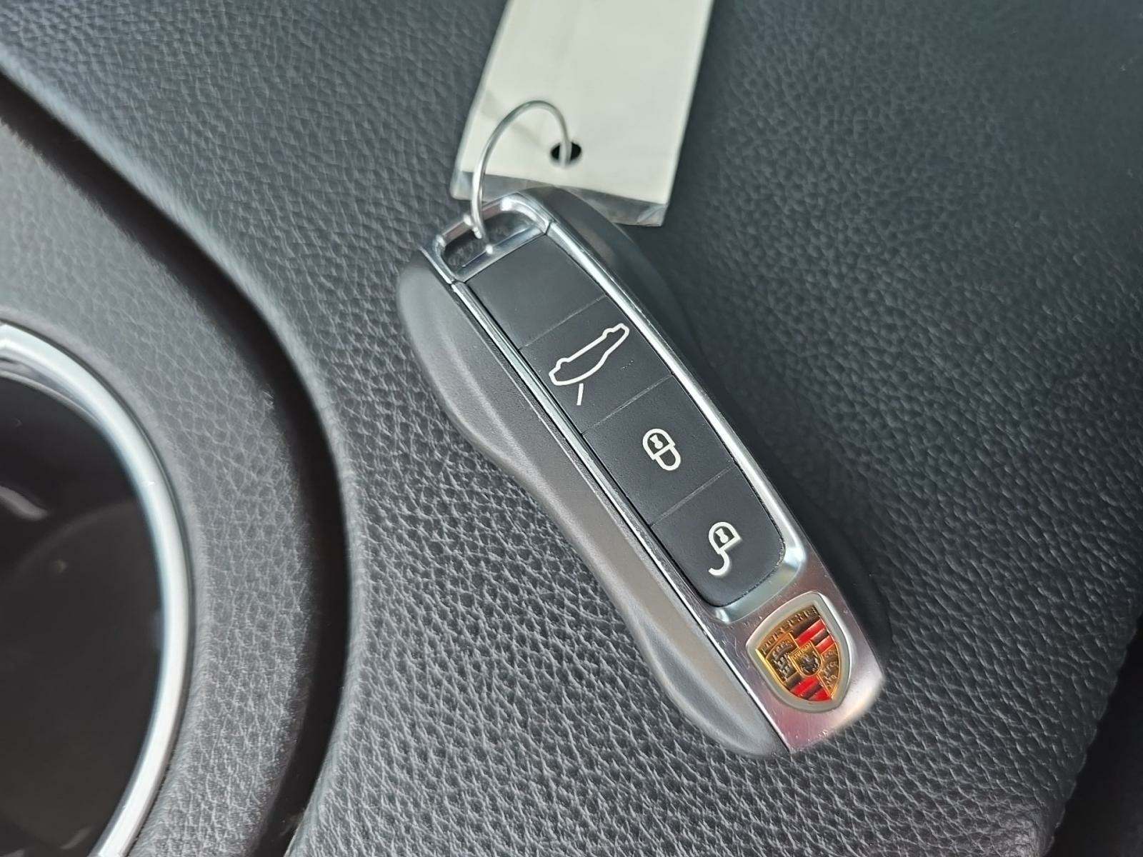 2017 Porsche Panamera 4S AWD