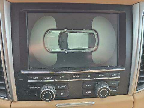 2015 Porsche Macan Turbo AWD