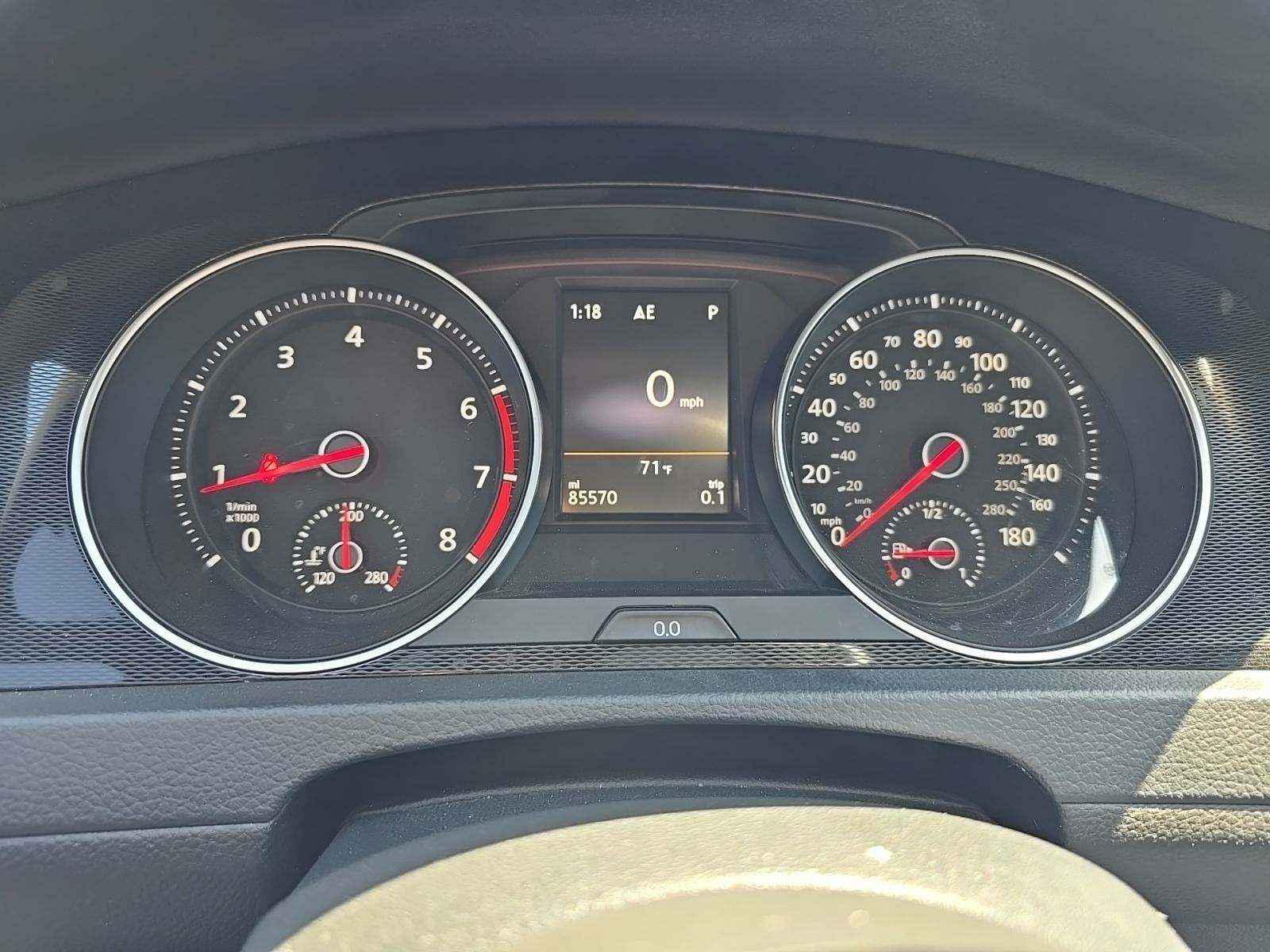 2016 Volkswagen Golf GTI Performance FWD