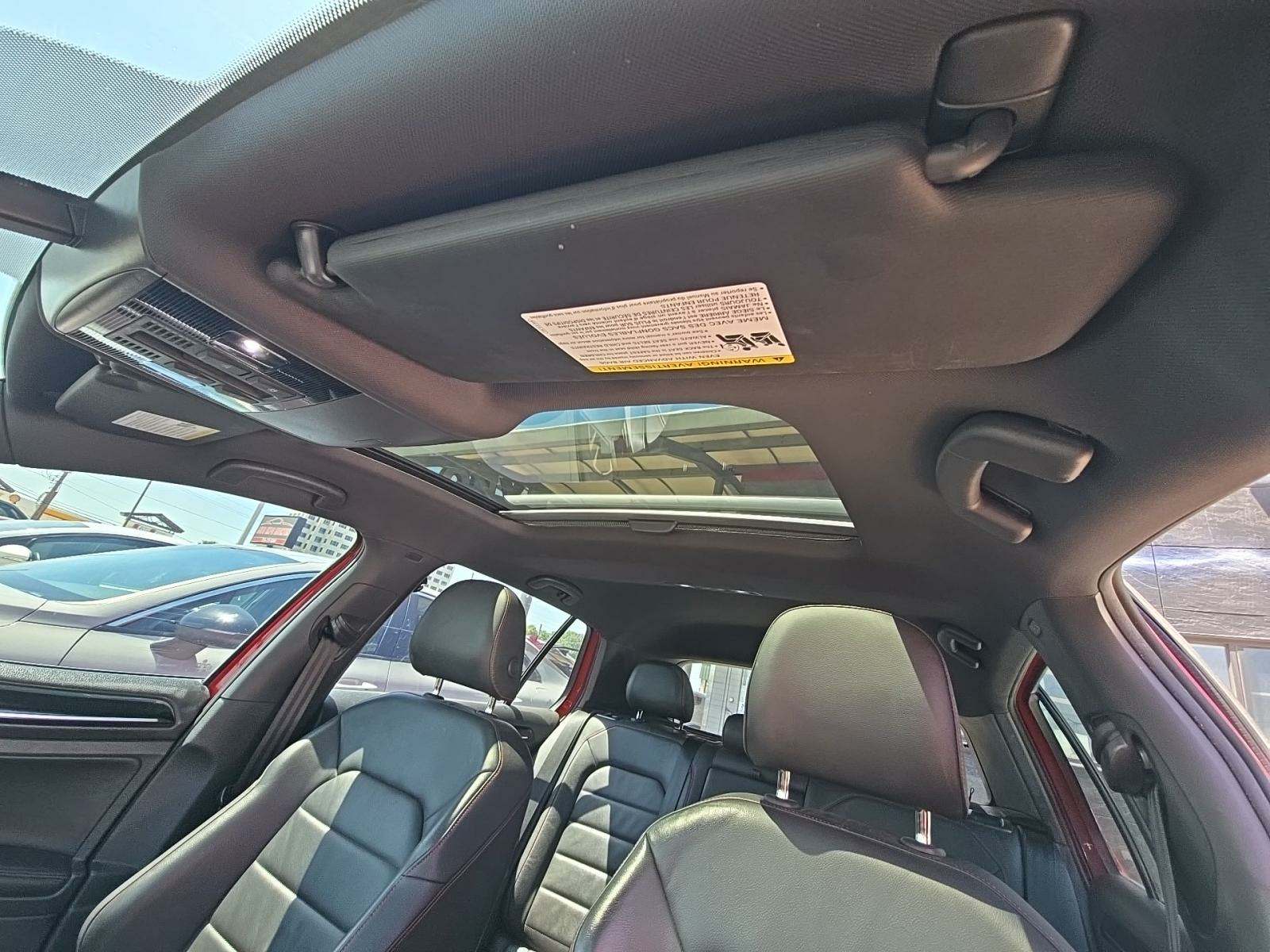 2016 Volkswagen Golf GTI Performance FWD