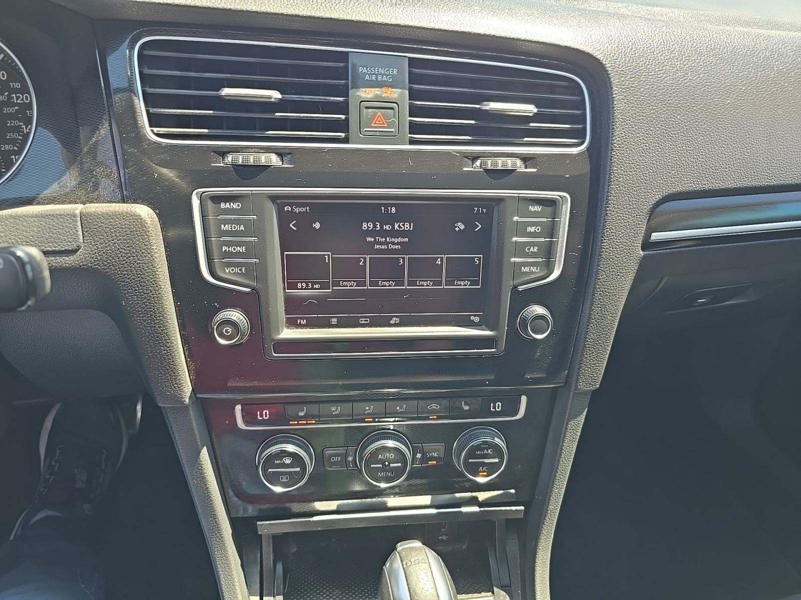 2016 Volkswagen Golf GTI Performance FWD