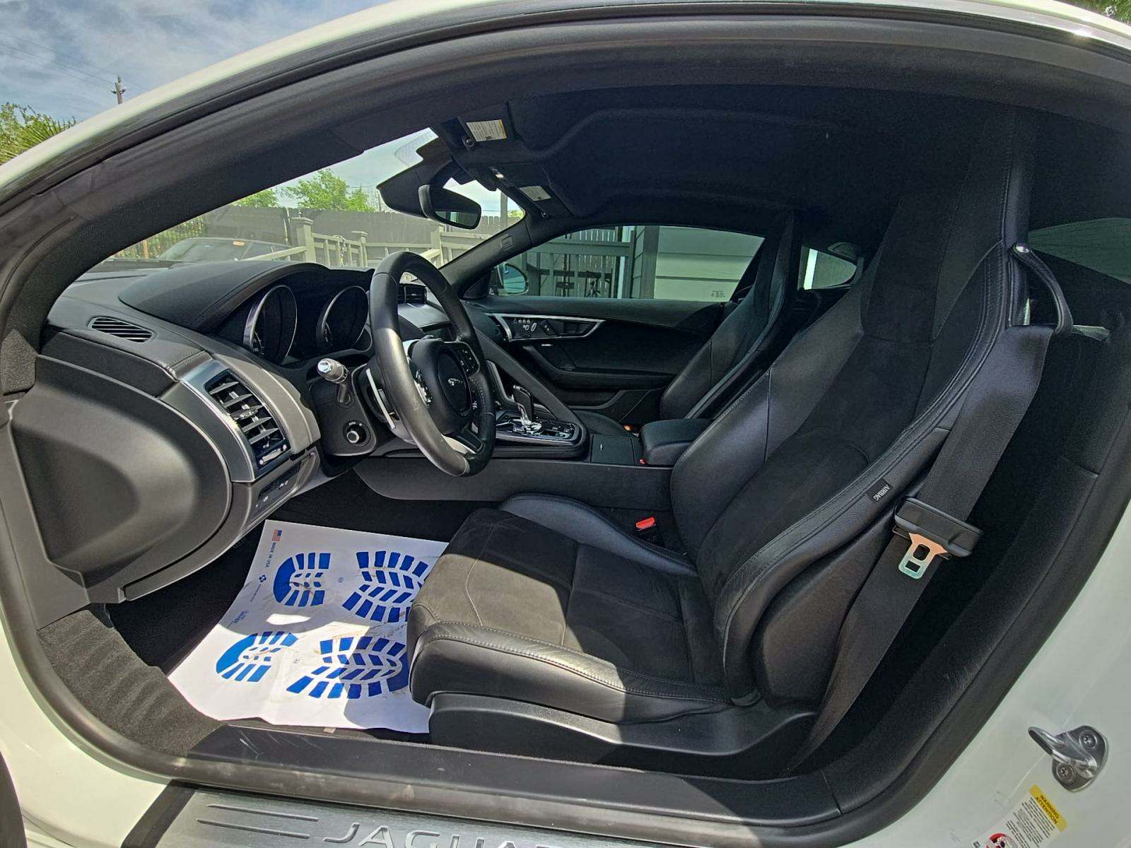 2018 Jaguar F-TYPE P340 RWD