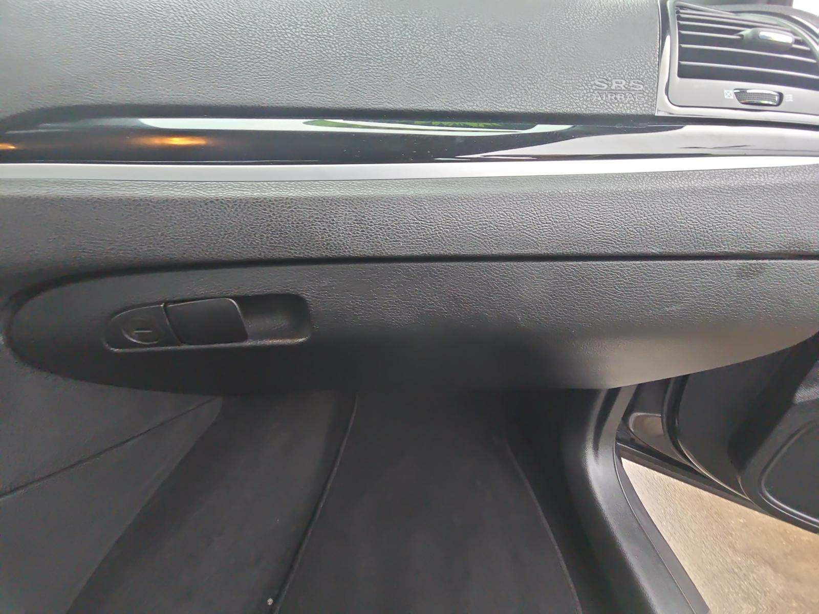 2023 Chrysler 300 300S RWD