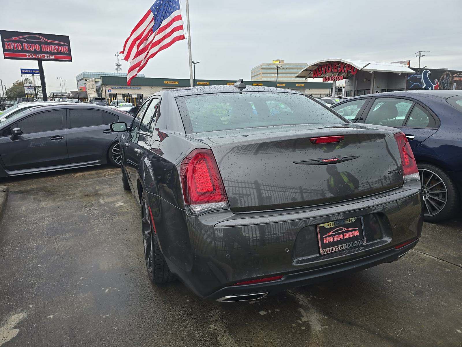 2023 Chrysler 300 300S RWD