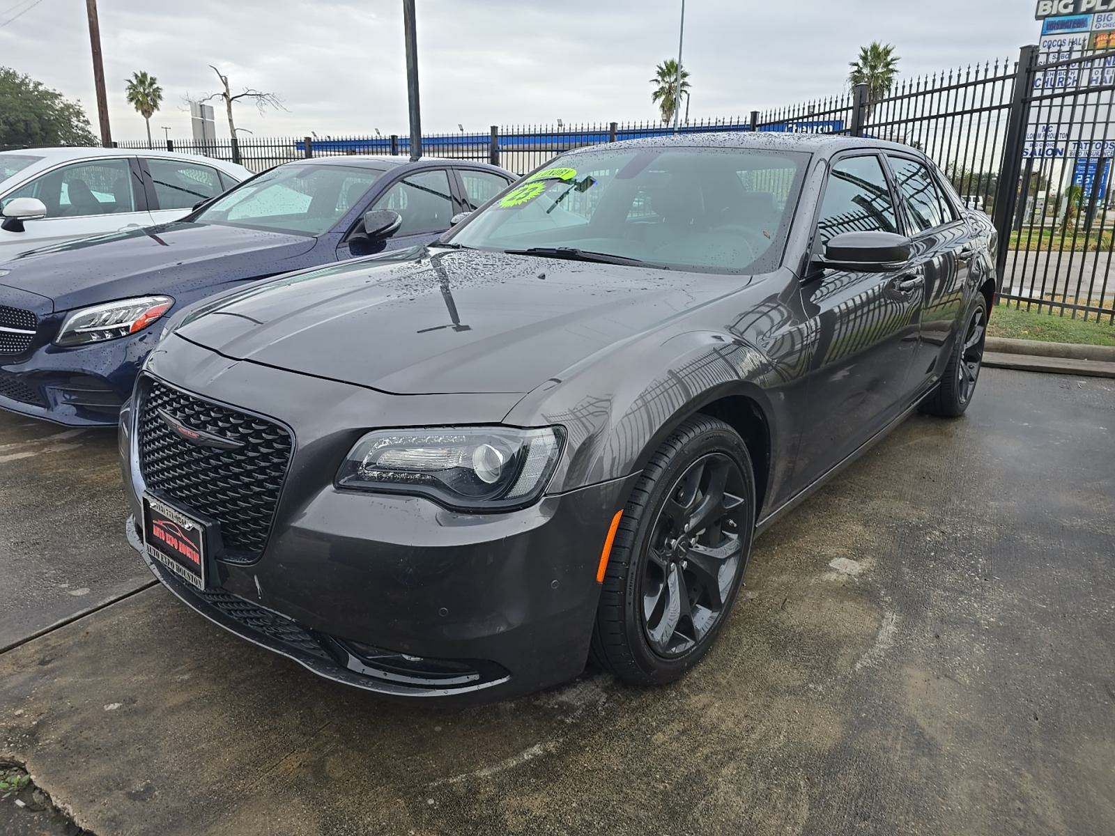 2023 Chrysler 300 300S RWD