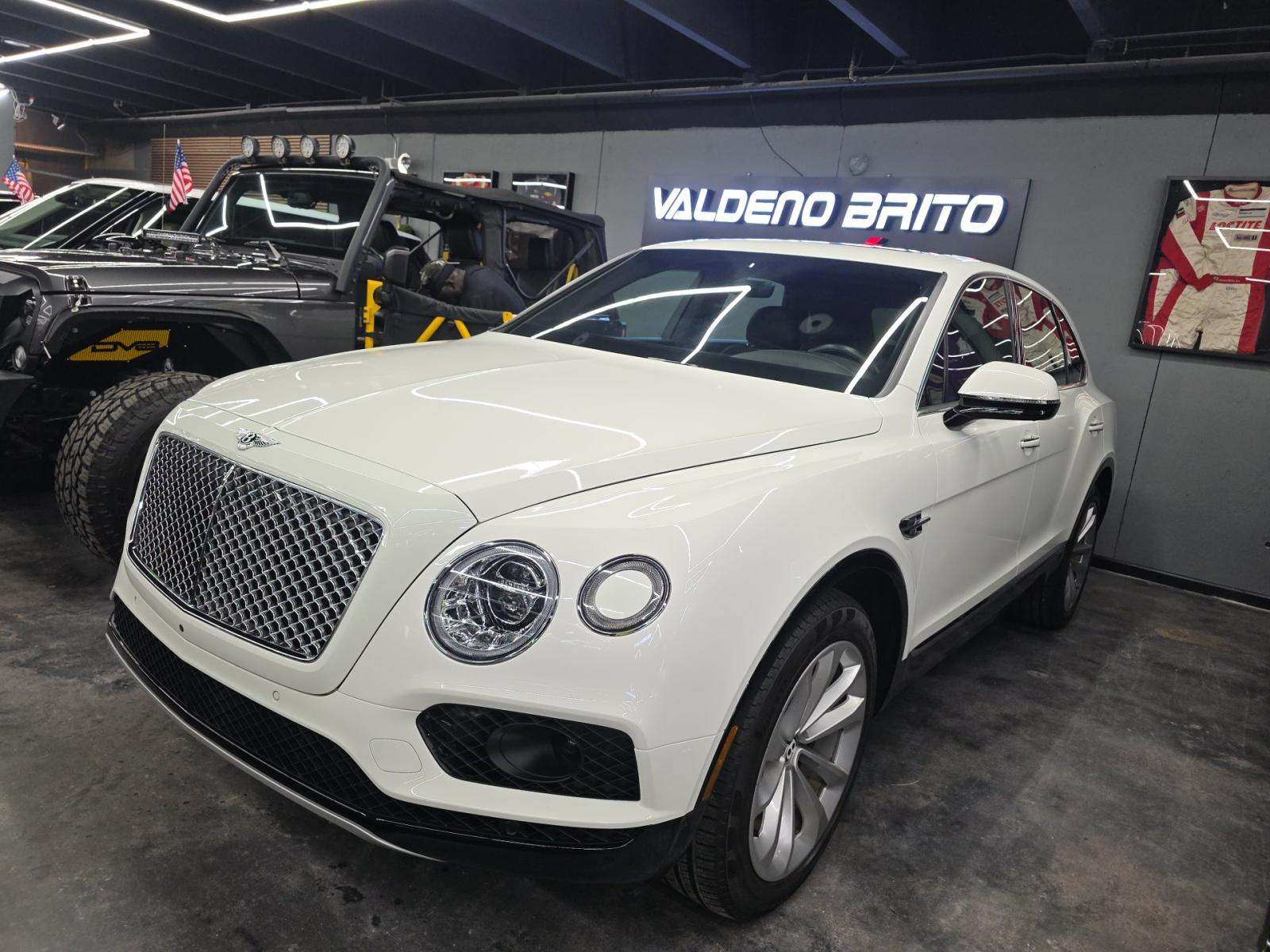2018 Bentley Bentayga W12 Signature AWD