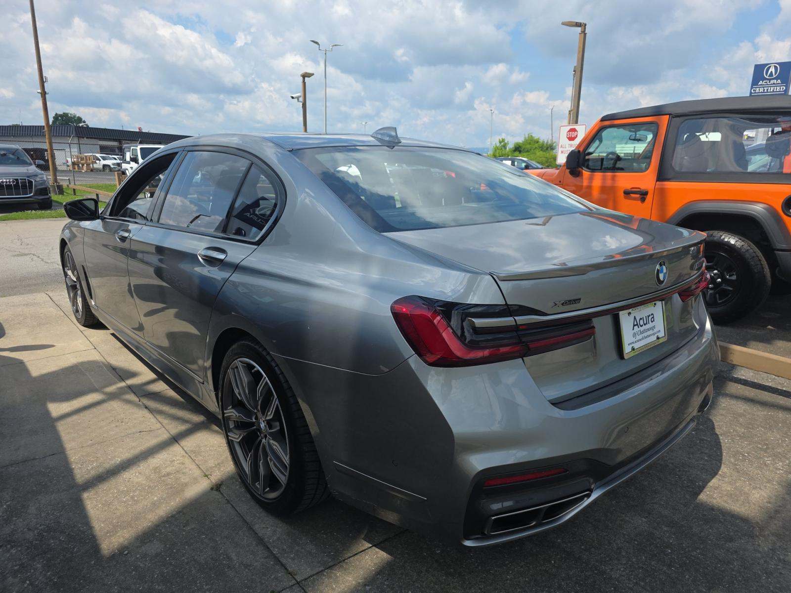 2022 BMW 7 Series M760i xDrive AWD