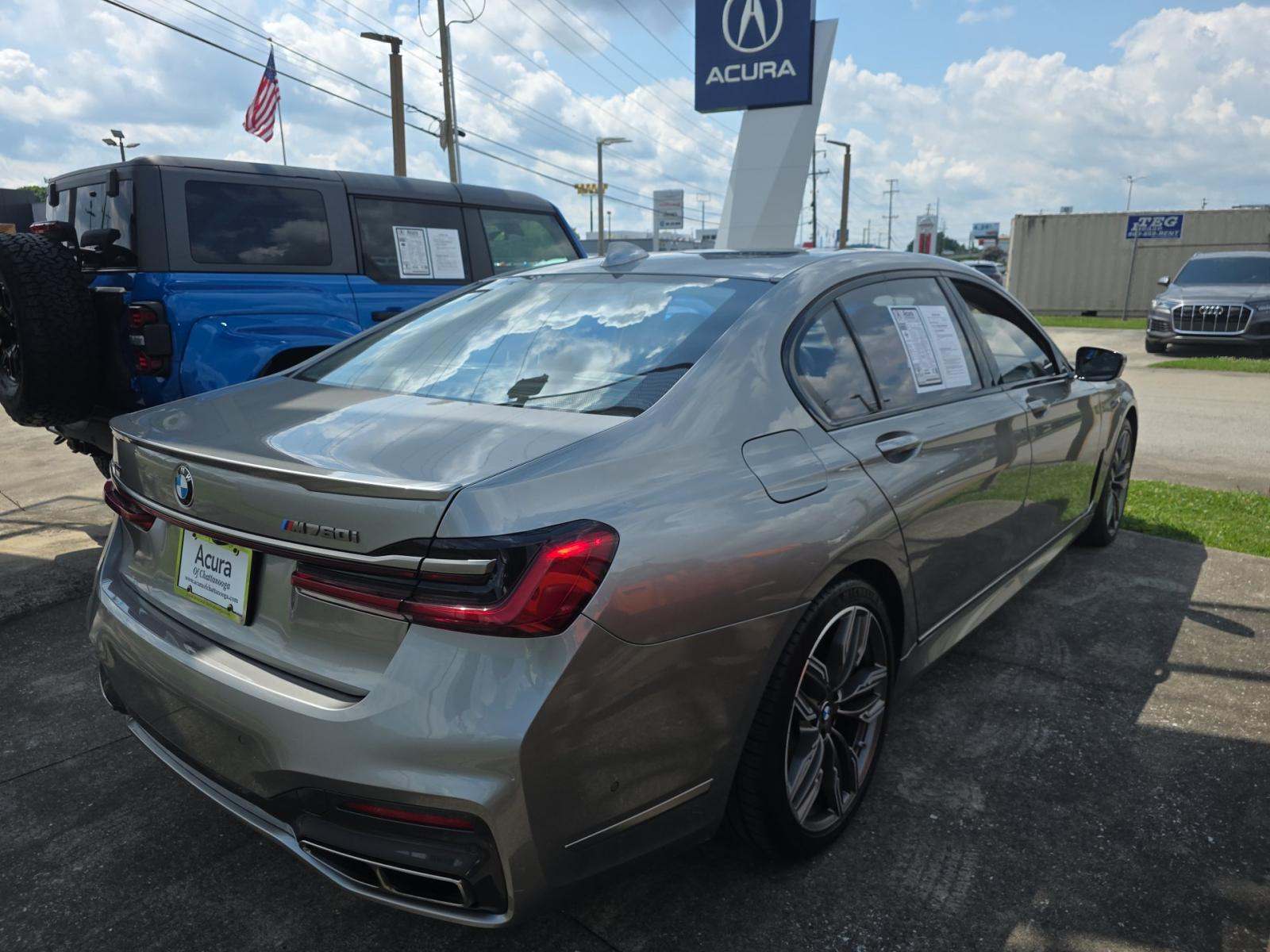 2022 BMW 7 Series M760i xDrive AWD