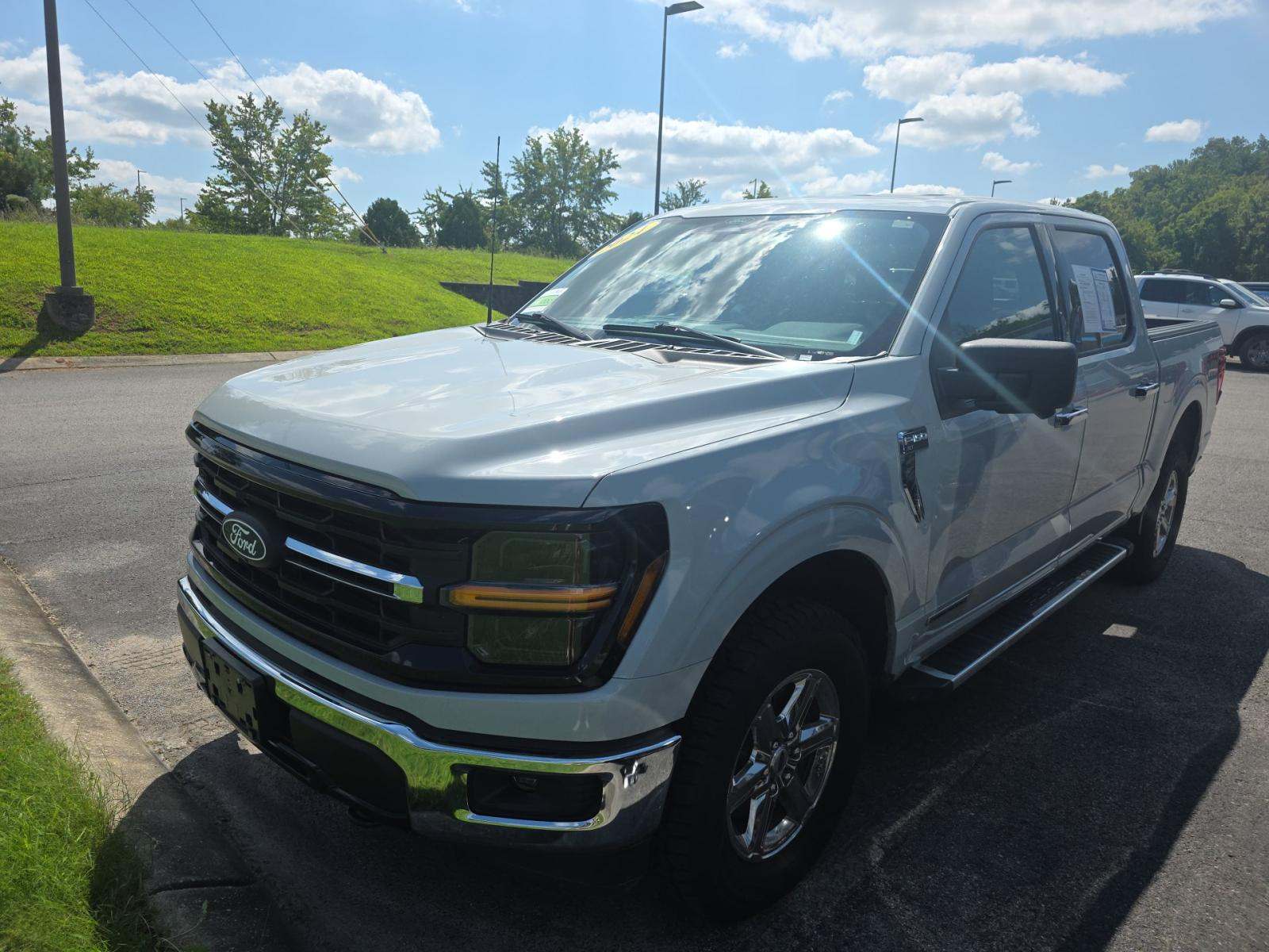2024 Ford F-150 Hybrid XLT AWD
