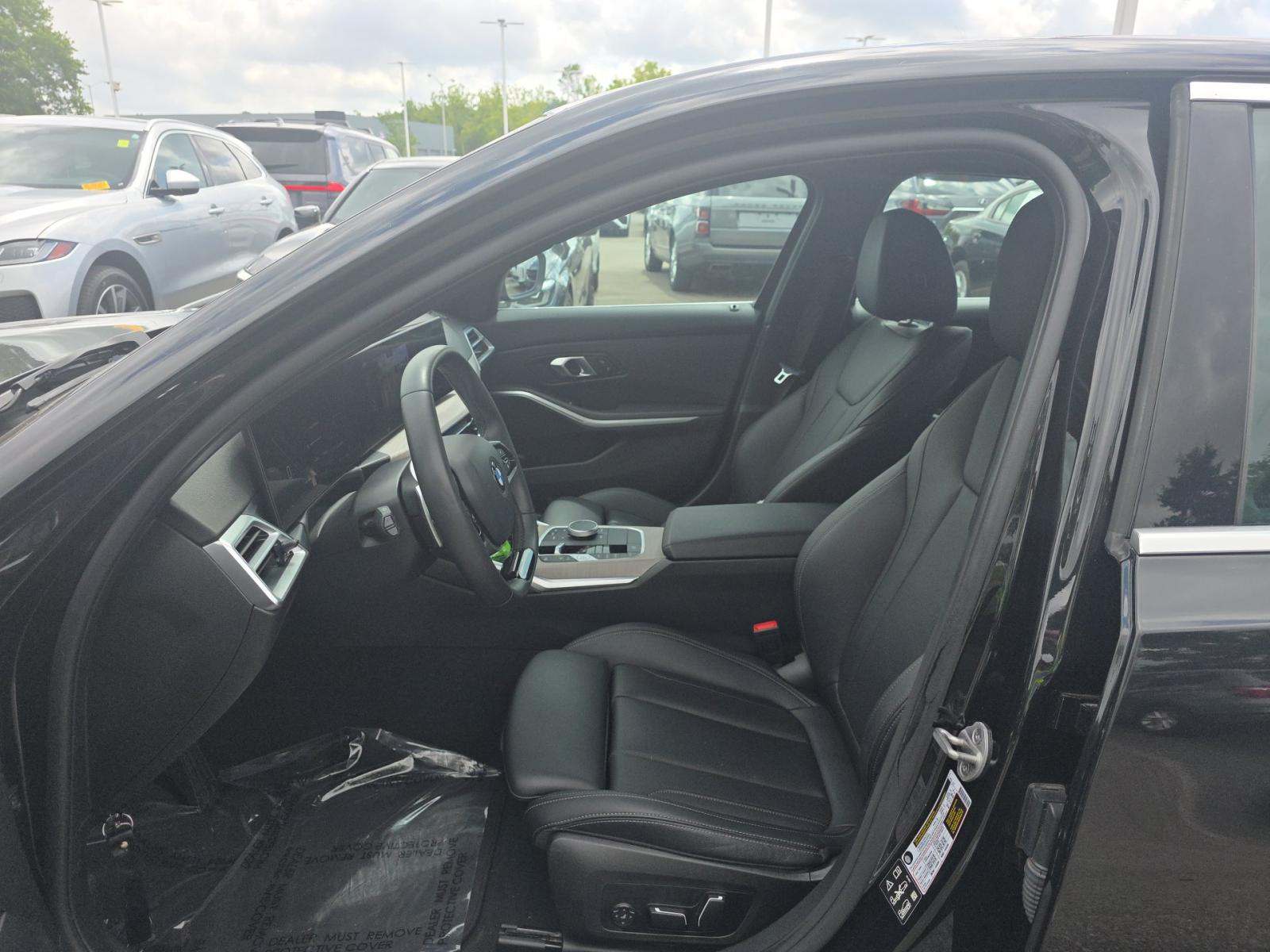 2025 BMW 3 Series 330i xDrive AWD