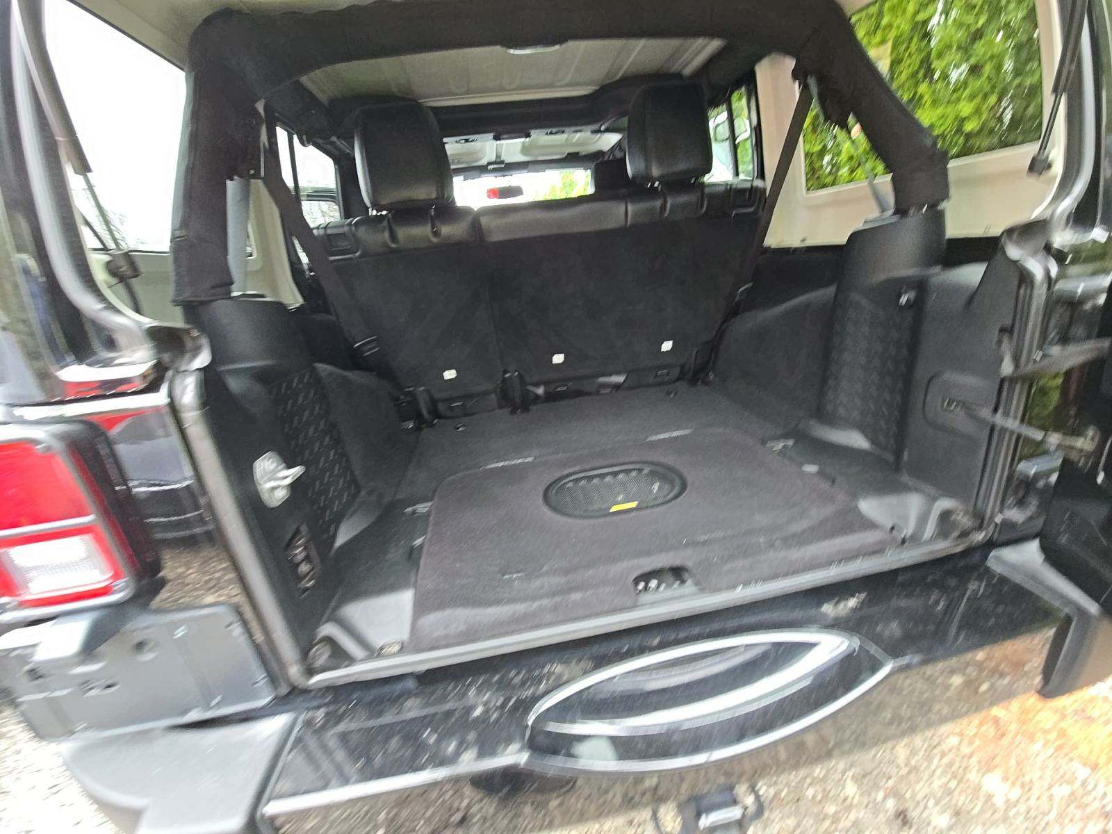 2017 Jeep Wrangler Unlimited Sahara Smoky Mountain Edition AWD