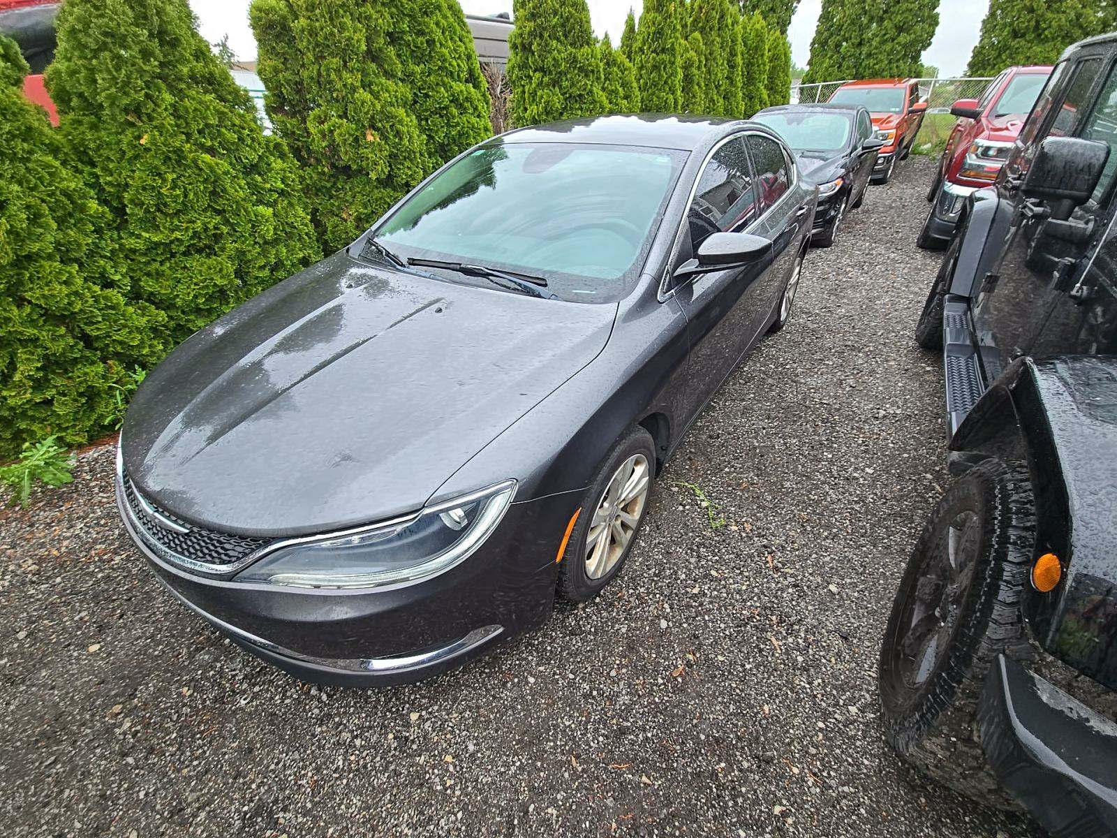 2017 Chrysler 200 Limited Platinum FWD