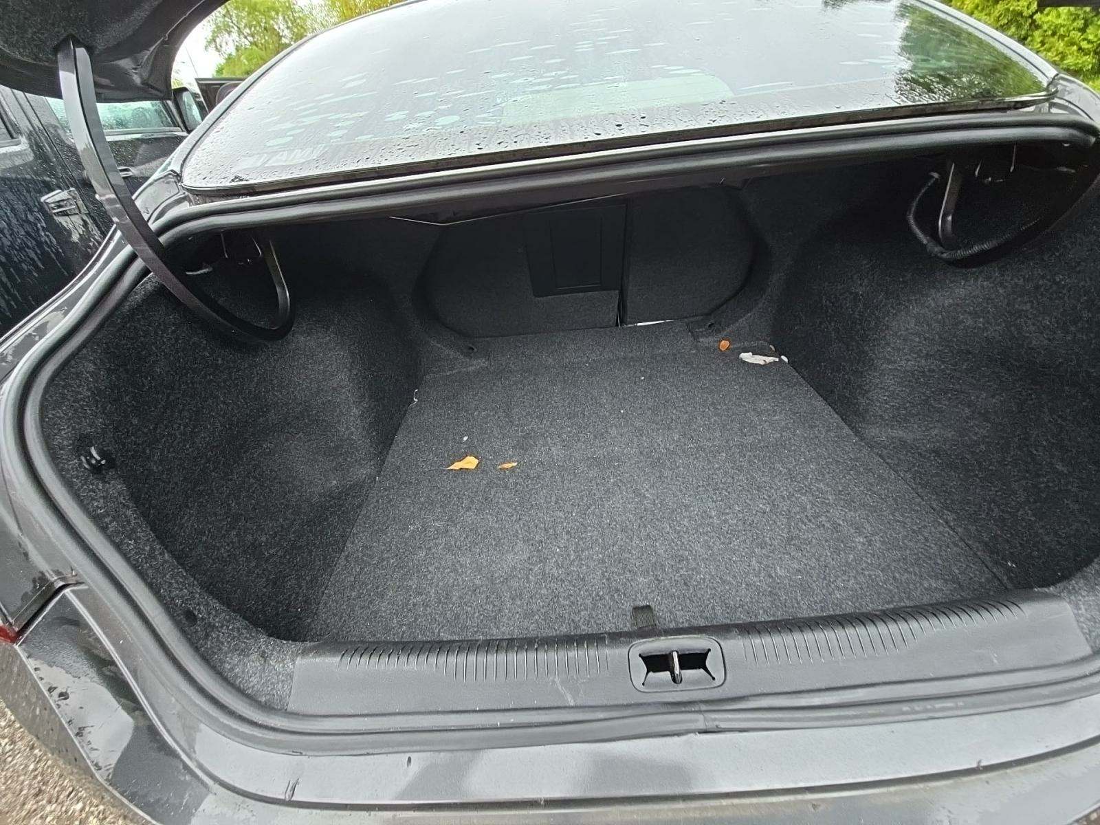 2017 Chrysler 200 Limited Platinum FWD