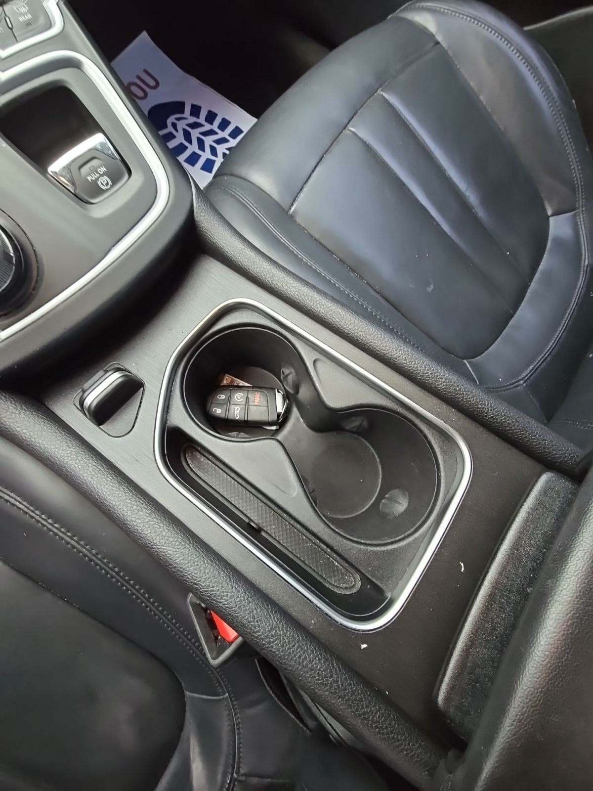 2017 Chrysler 200 Limited Platinum FWD