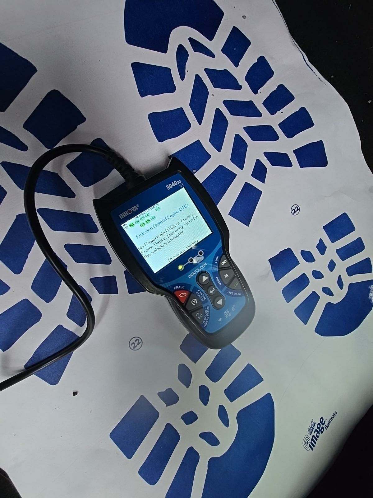 2017 Chrysler 200 Limited Platinum FWD