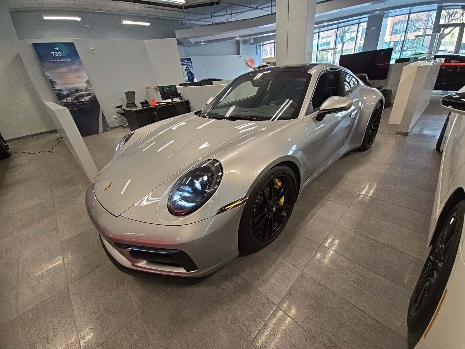 2024 Porsche 911 Carrera GTS RWD