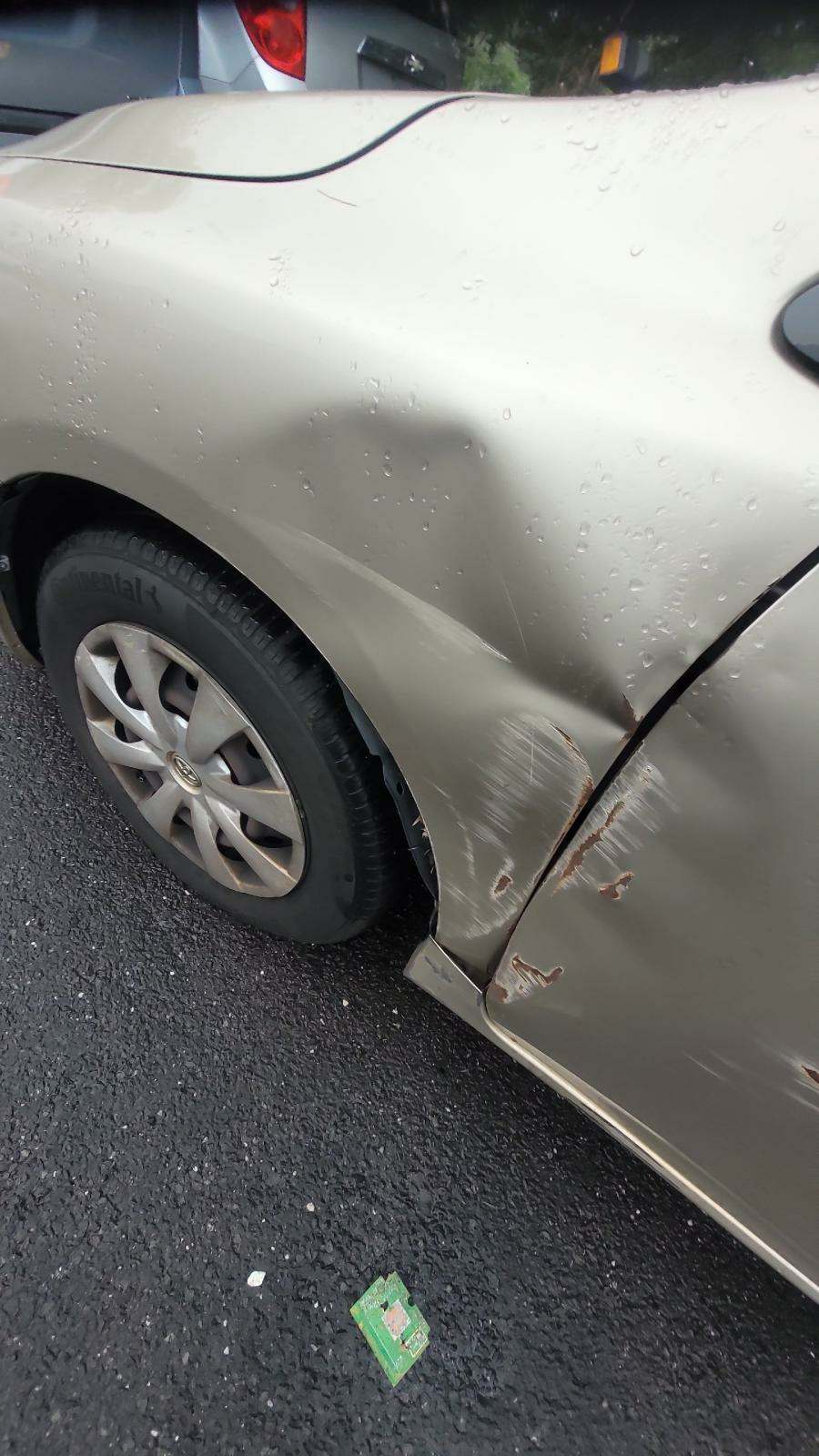 2010 Toyota Corolla LE FWD