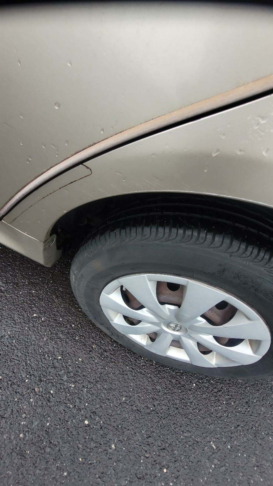 2010 Toyota Corolla LE FWD