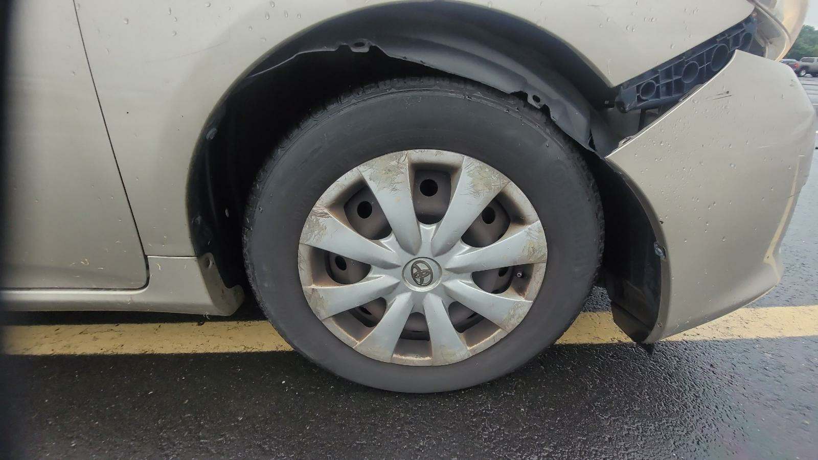 2010 Toyota Corolla LE FWD