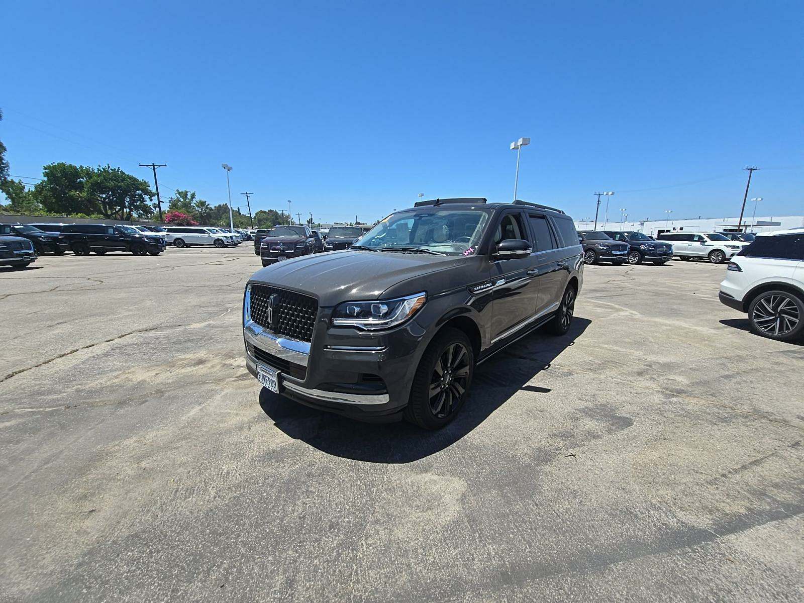 2024 Lincoln Navigator L Black Label AWD