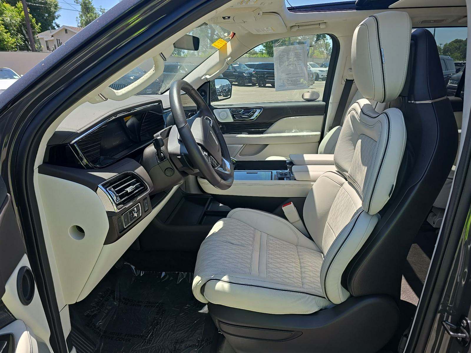 2024 Lincoln Navigator L Black Label AWD