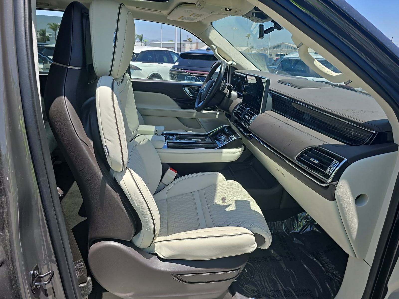 2024 Lincoln Navigator L Black Label AWD