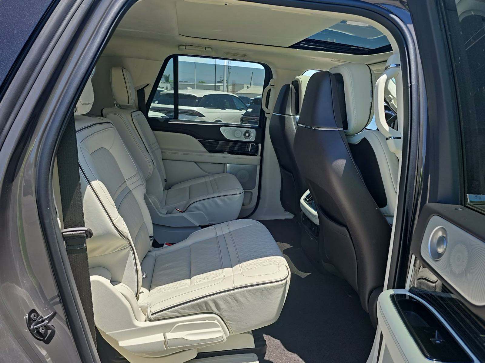 2024 Lincoln Navigator L Black Label AWD