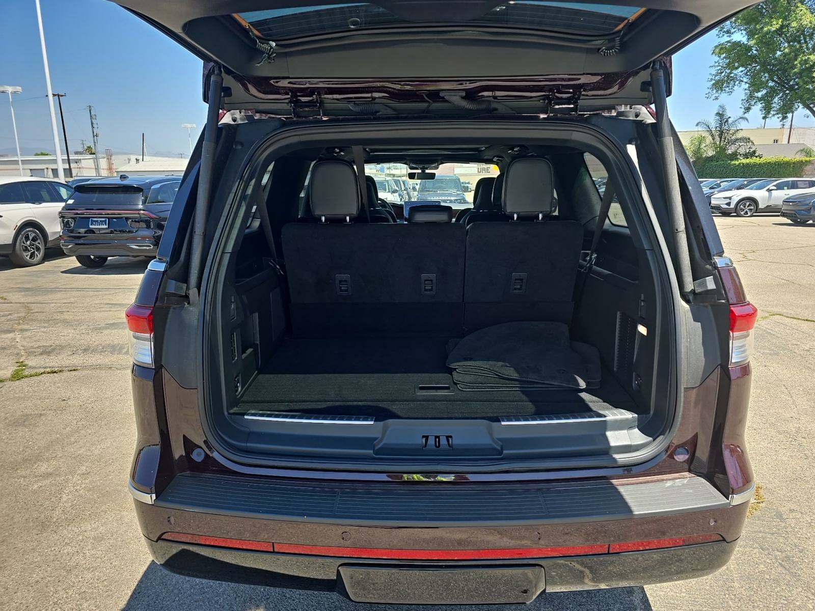 2024 Lincoln Navigator L Reserve AWD