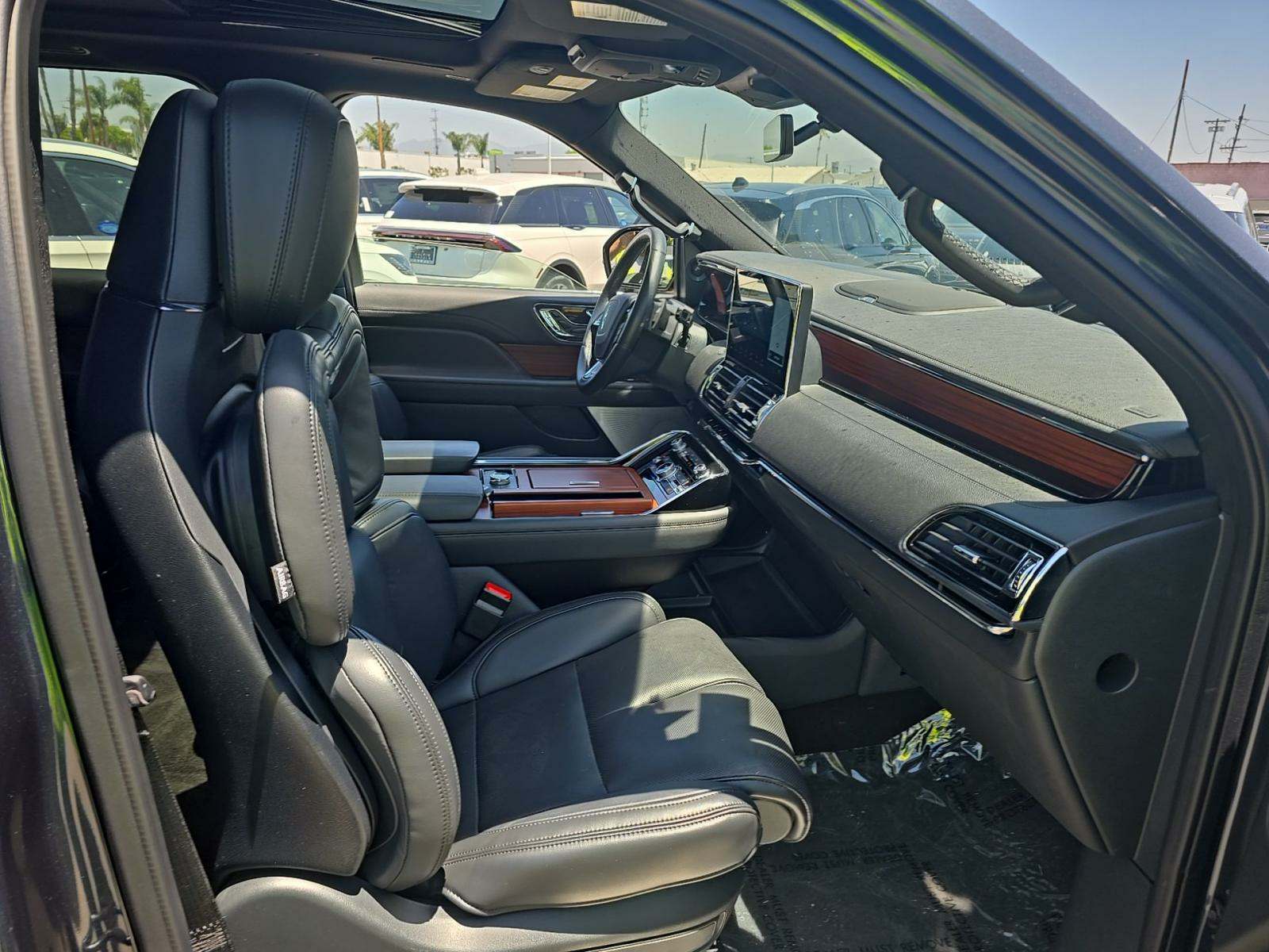 2024 Lincoln Navigator Reserve AWD