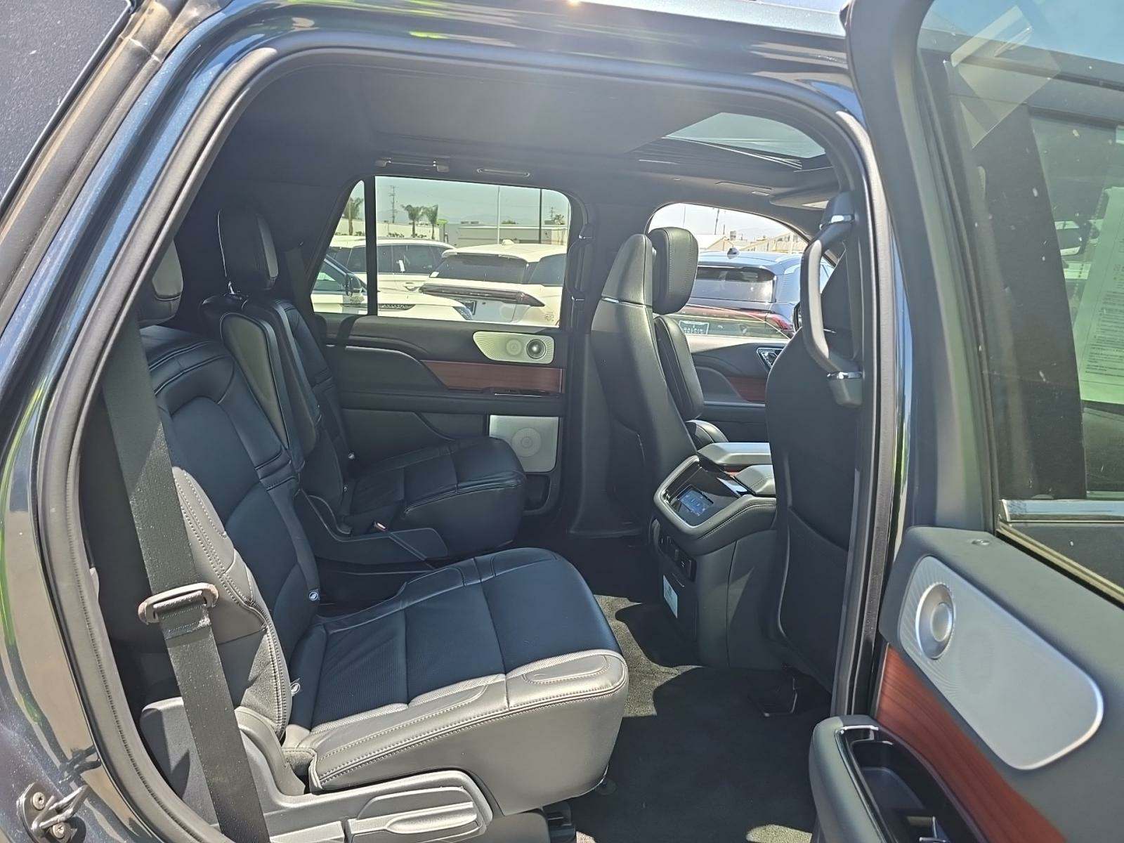 2024 Lincoln Navigator Reserve AWD