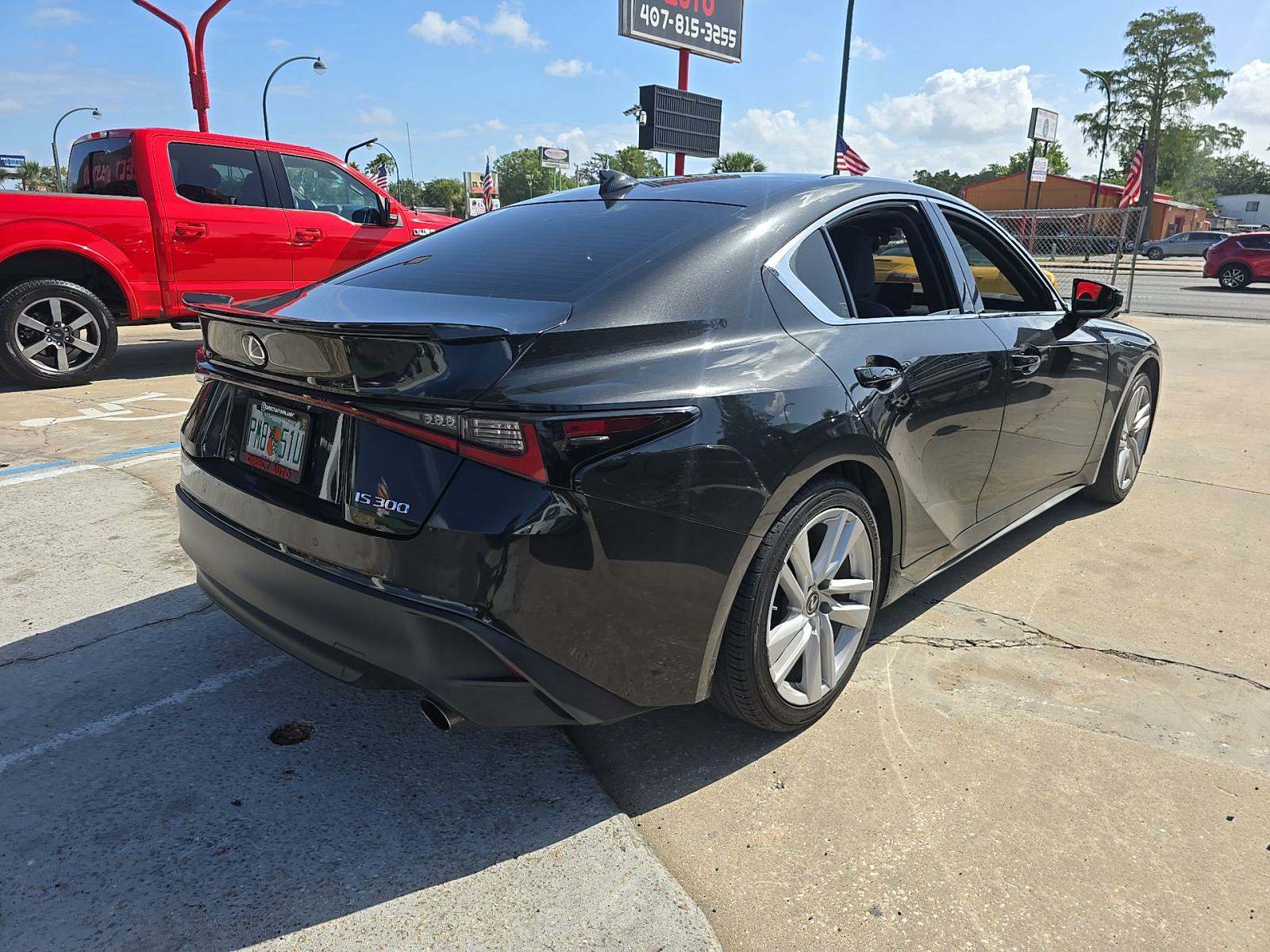 2021 Lexus IS IS 300 RWD
