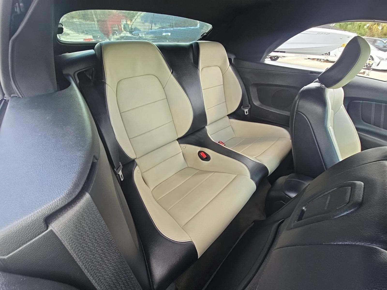 2016 Ford Mustang GT Premium RWD