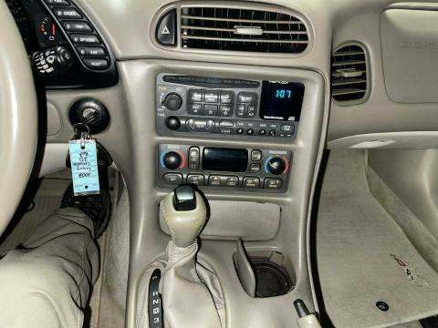 CHEVROLET 2D CONVERTIBLE - 9