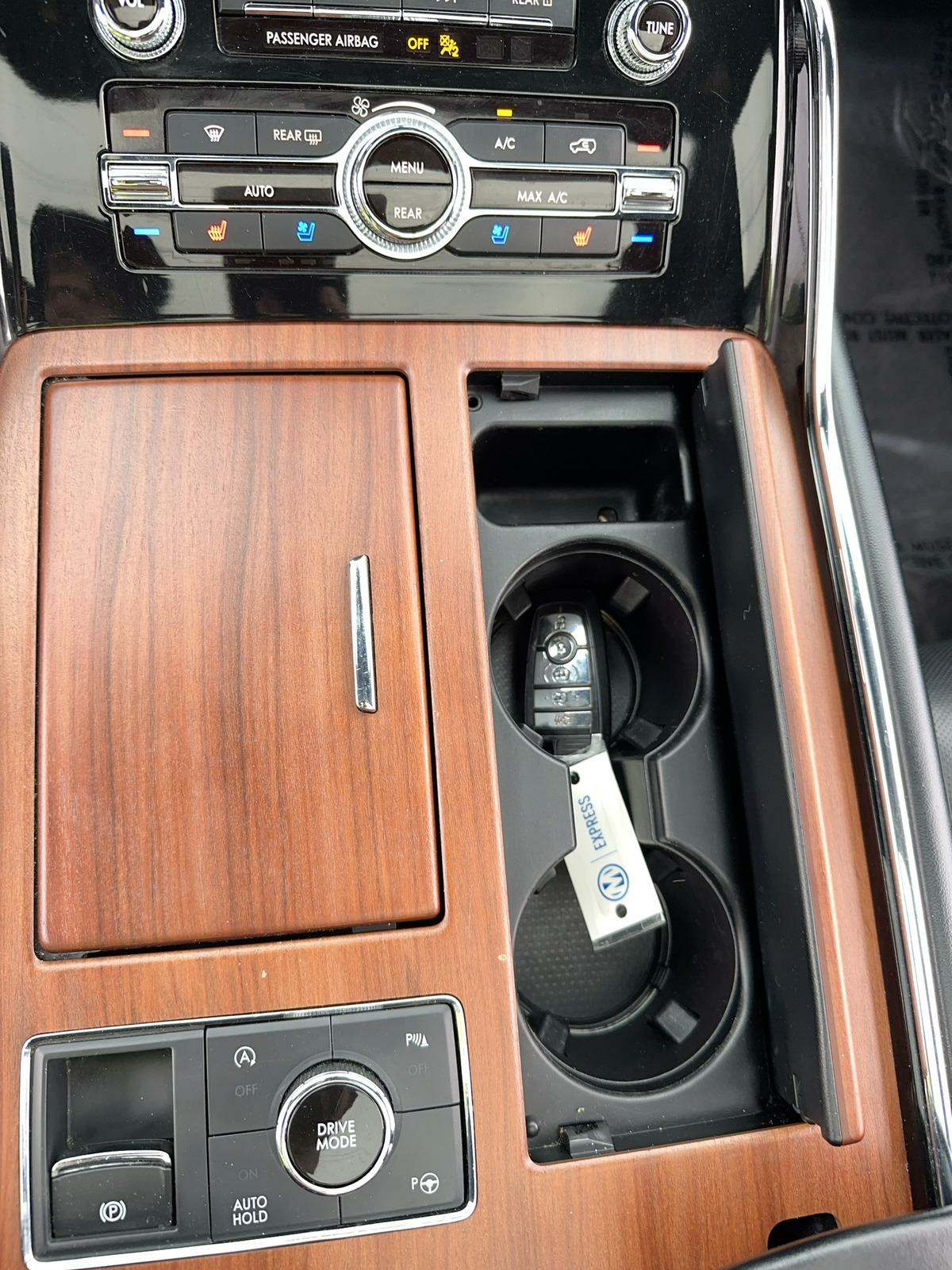 2020 Lincoln Navigator Reserve RWD