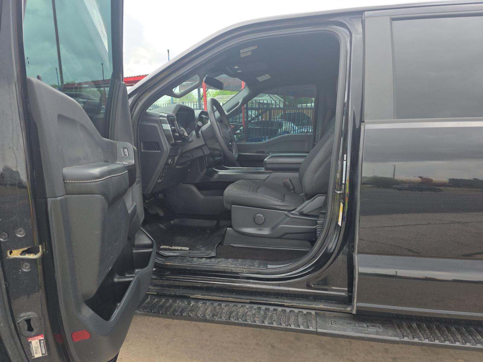 FORD F-150 - 6