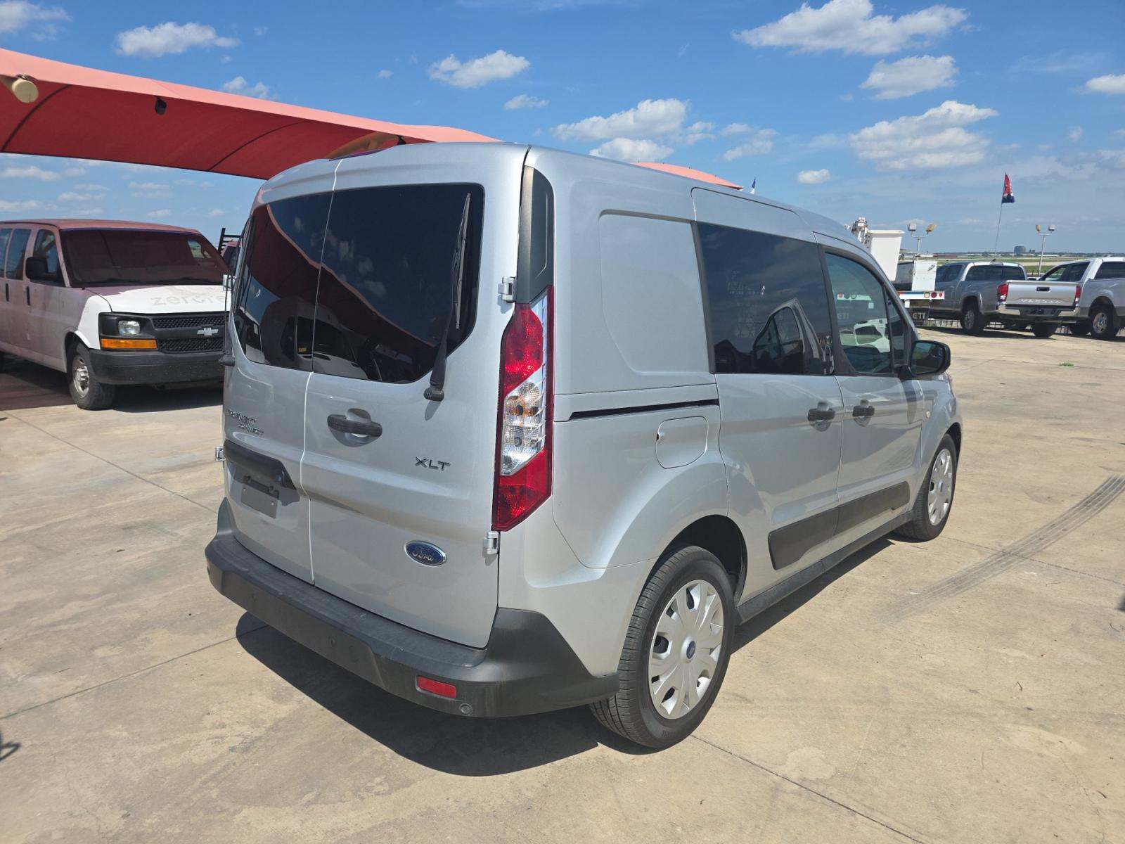 FORD TRANSIT CONNECT - 3