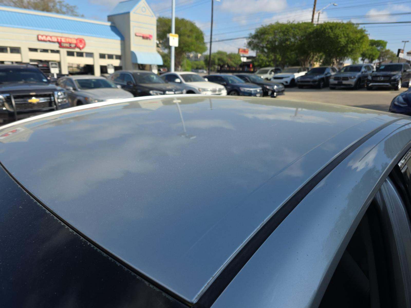 2018 Toyota Camry XLE FWD