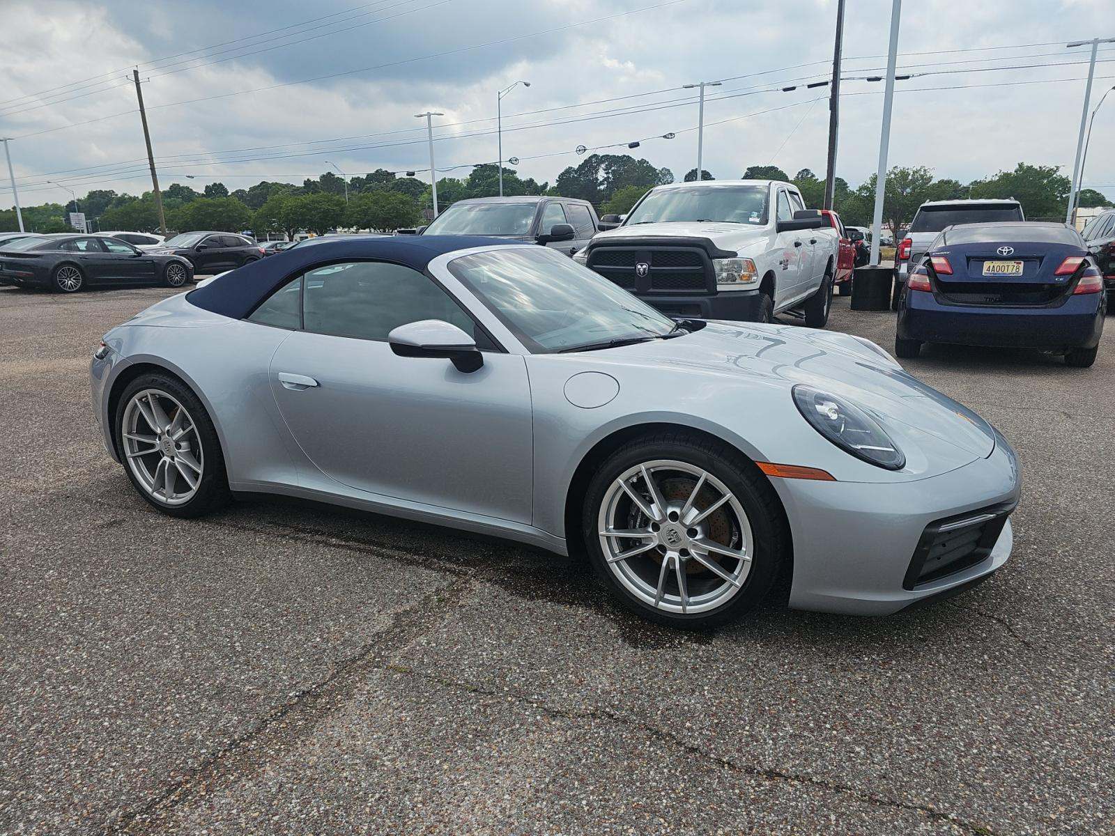 PORSCHE 911 - 4