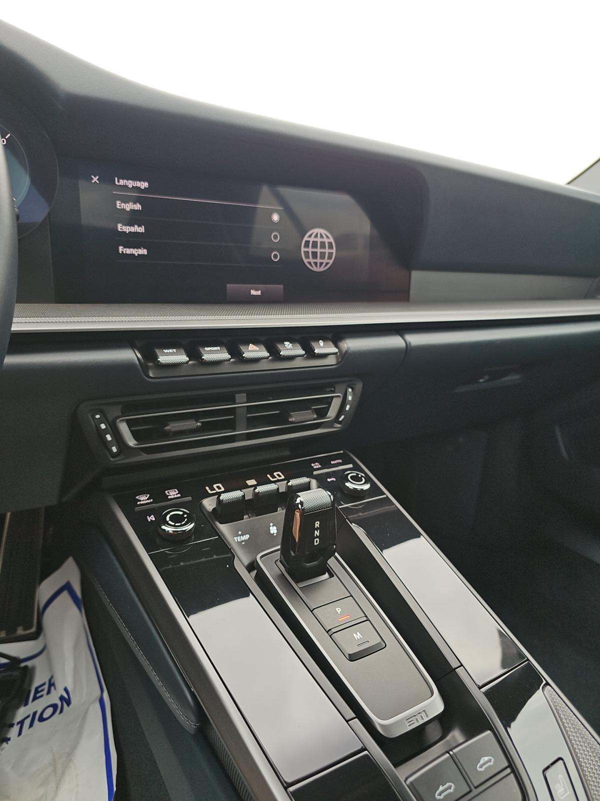 PORSCHE 911 - 9