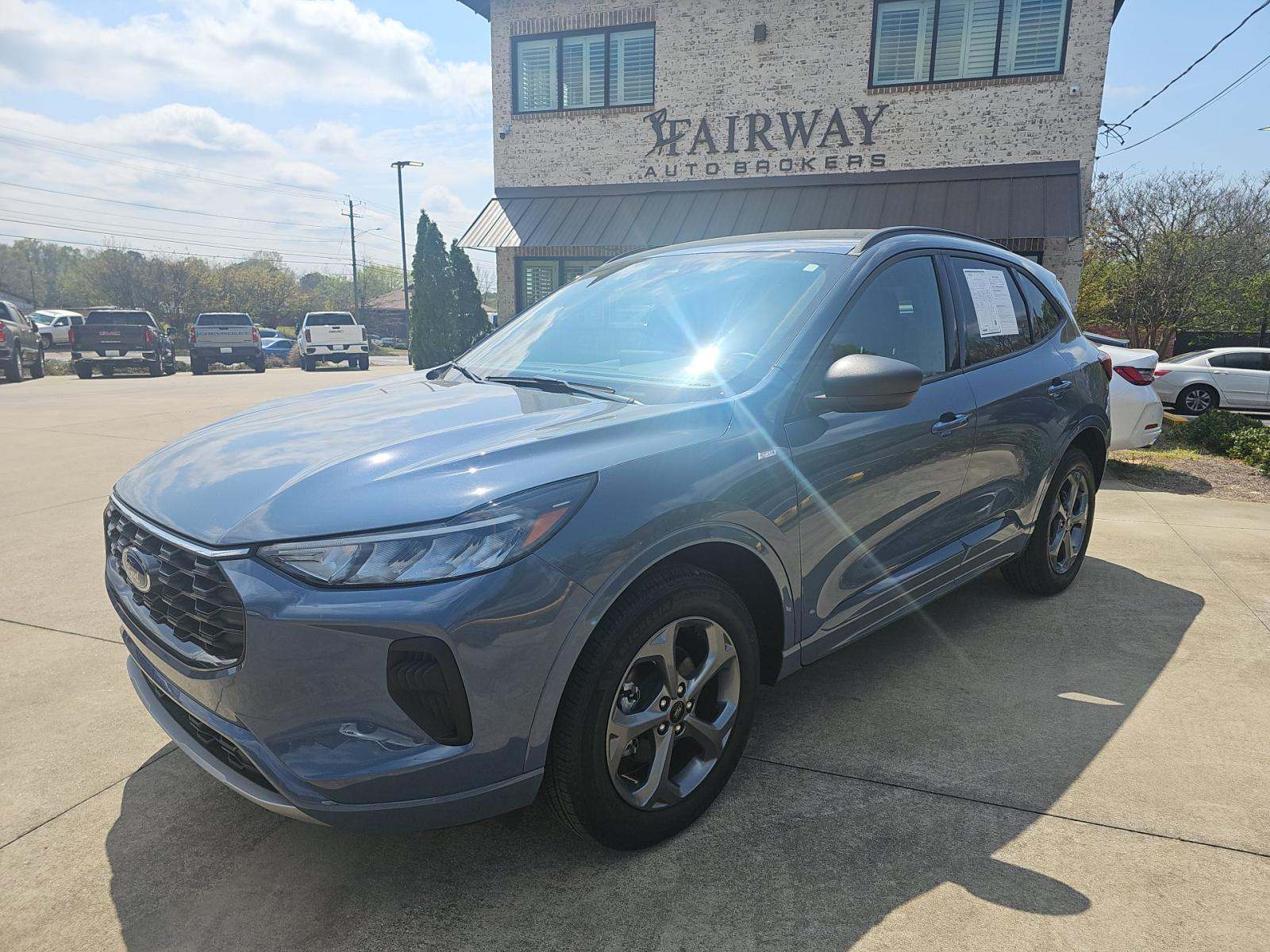FORD ESCAPE - 1