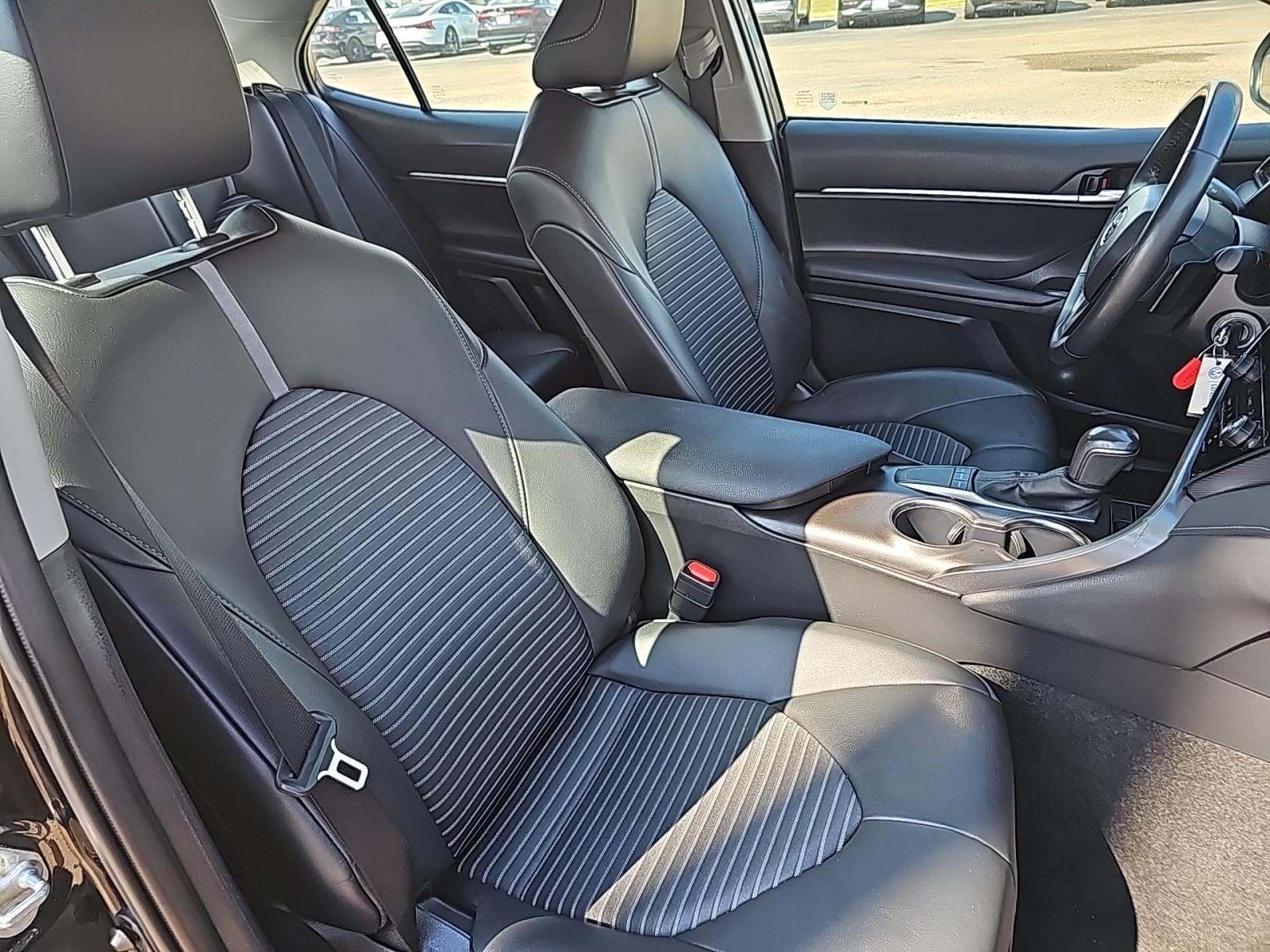 2024 Toyota Camry SE FWD