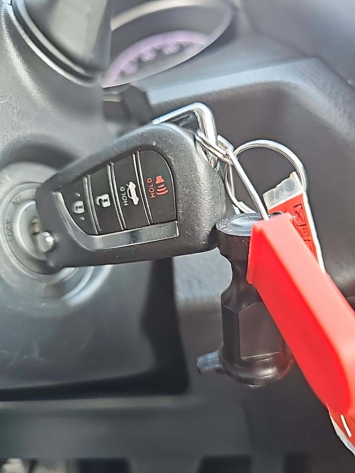 2024 Toyota Camry SE FWD