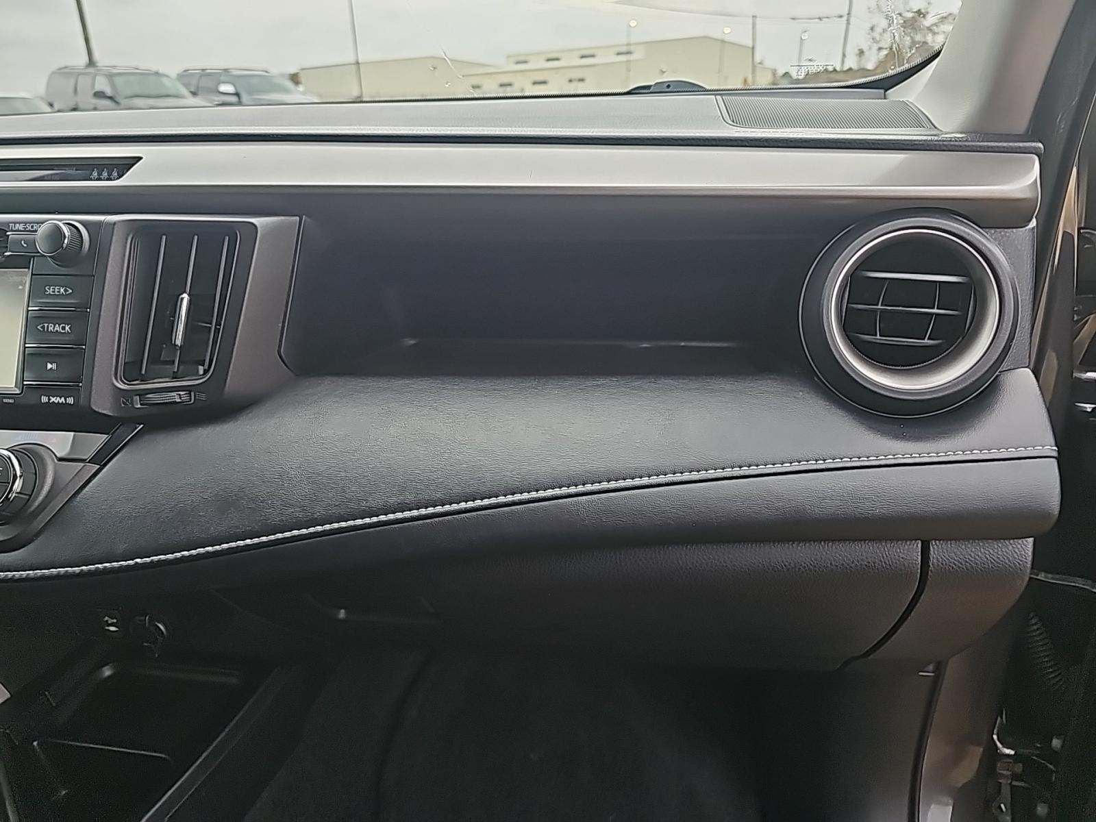 2018 Toyota RAV4 XLE FWD