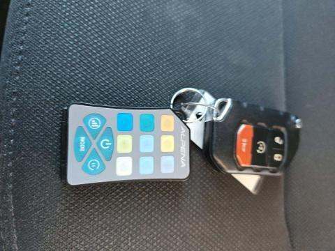 JEEP UNLIMITED SPORT S - 8