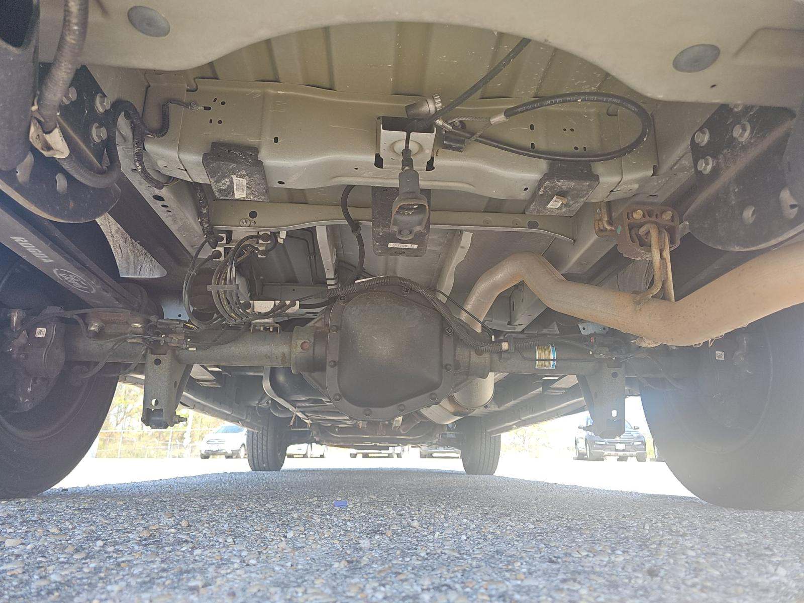 FORD TRANSIT 150 - 10