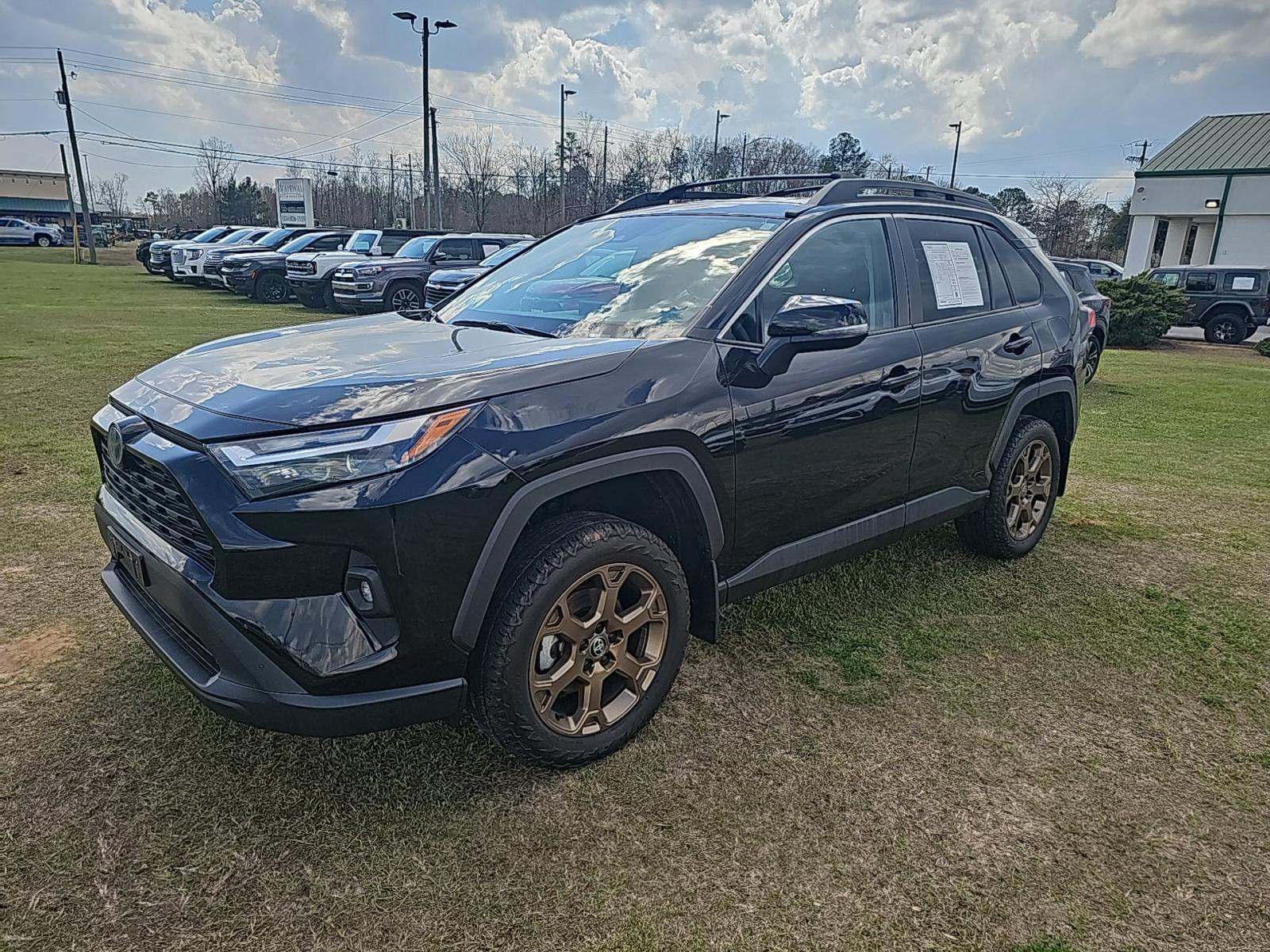 TOYOTA RAV4 - 1