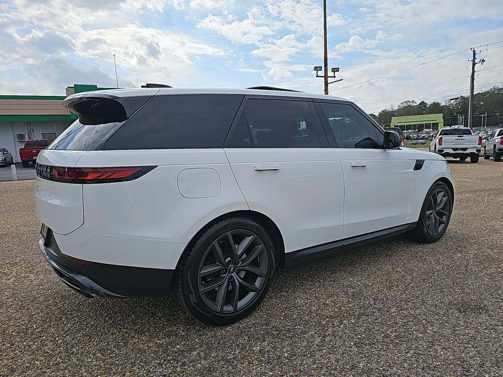 2024 Land Rover Range Rover Sport SE AWD