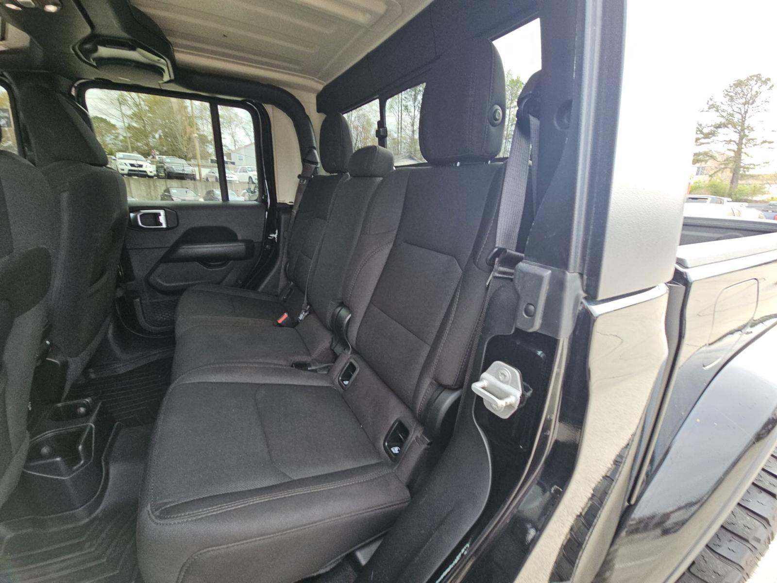 JEEP GRAND CHEROKEE - 9